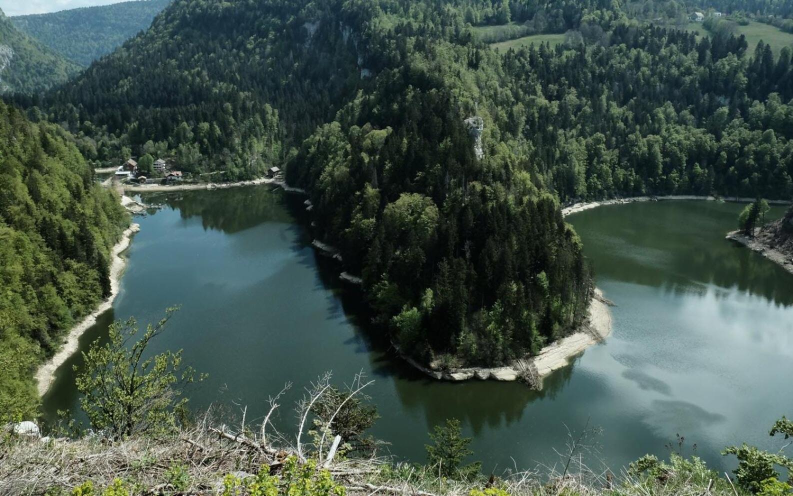 Gite Le P'Tit Chasseral Maîche 外观 照片